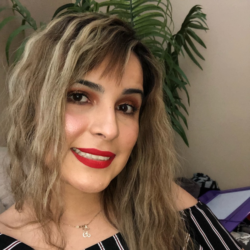 Meet your Posher, Lucero